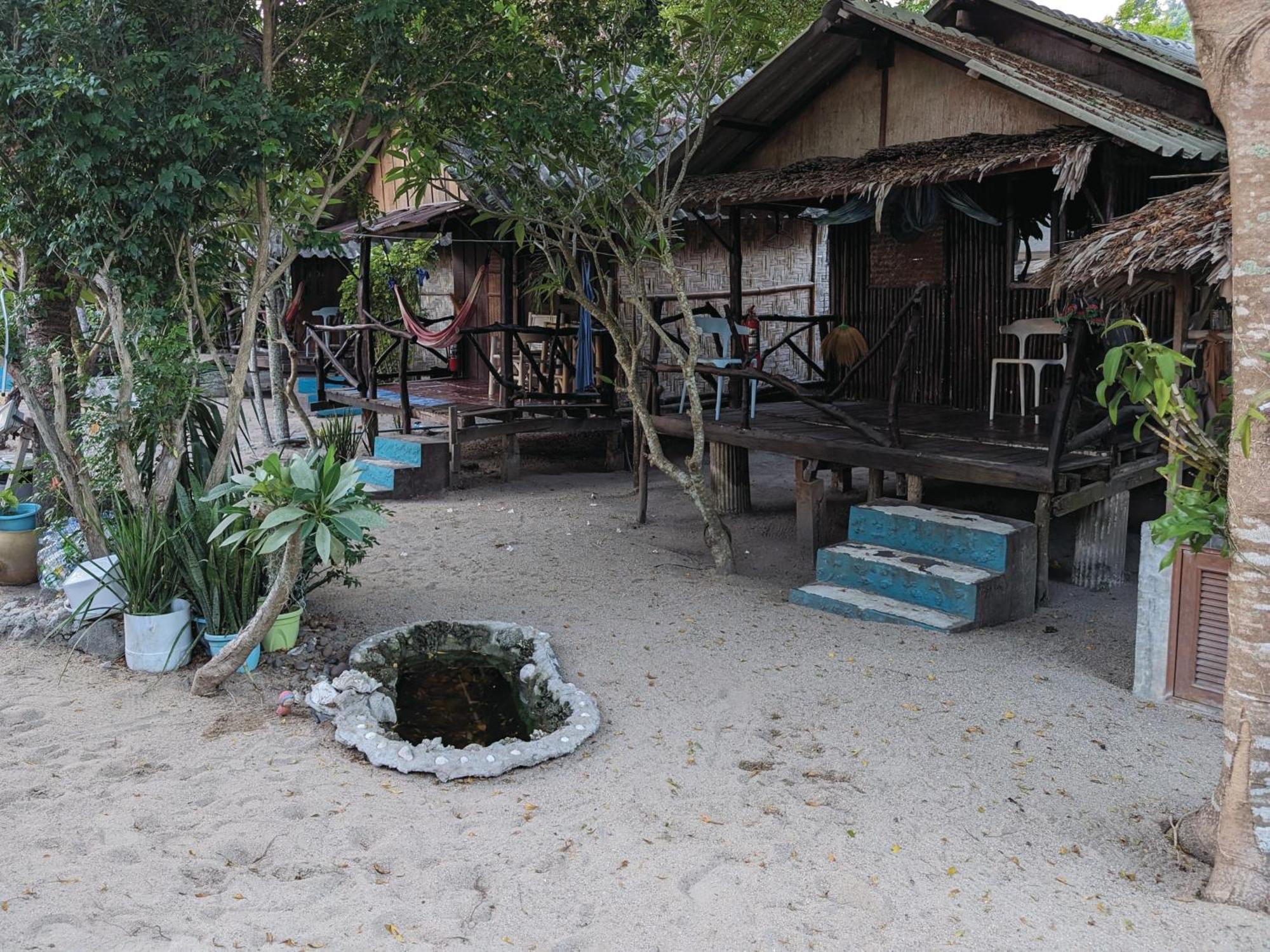 Munchies Bungalows Baan Tai Exterior photo